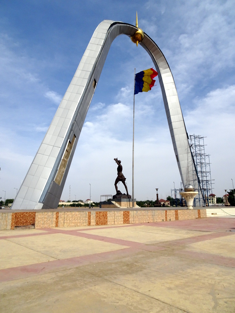 08Chad - N'Djamena - Monument of Independence_2015DSC00918